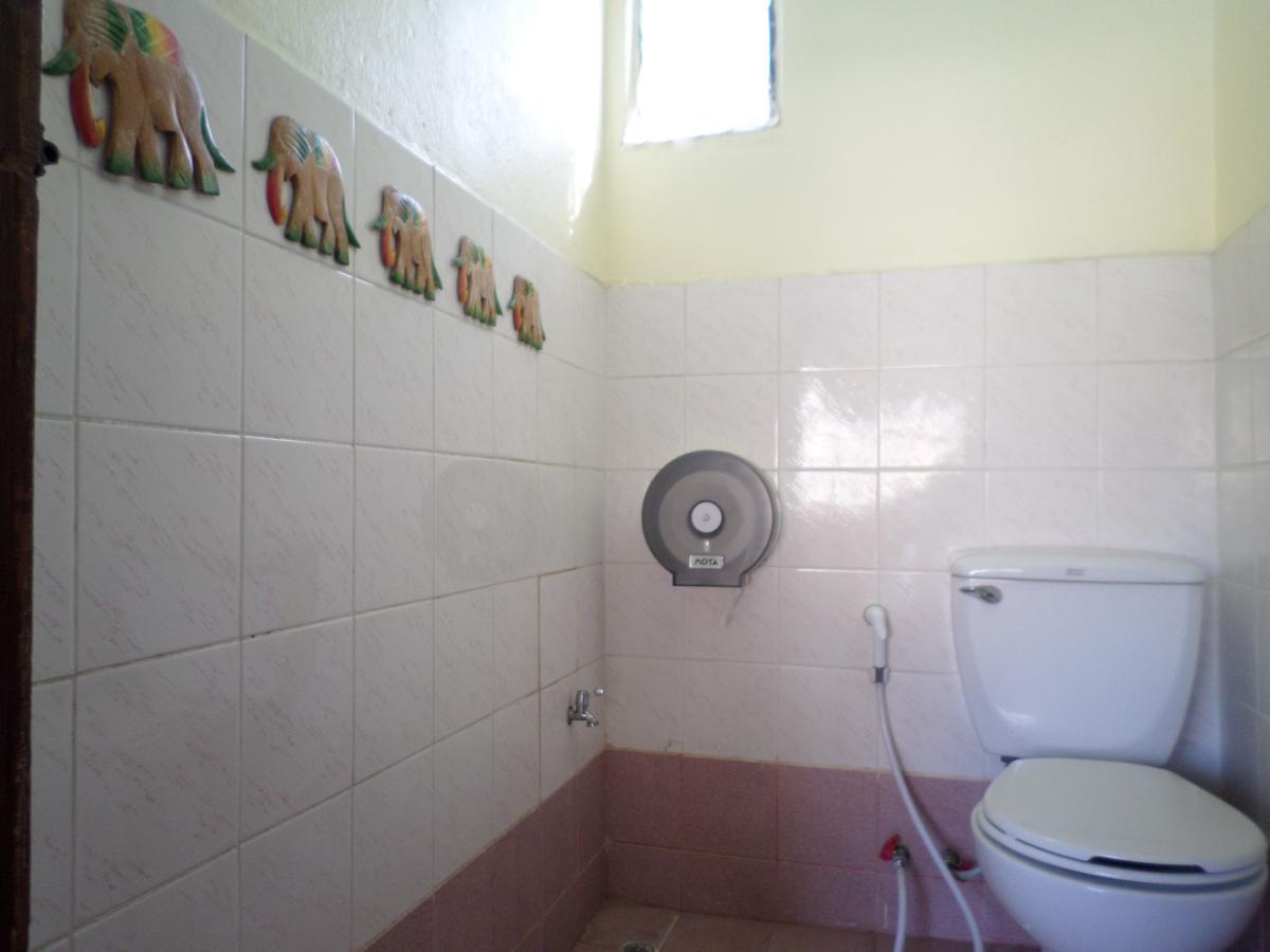 Baanwealaa Guesthouse (Adults Only) Чиангмай Экстерьер фото